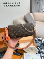Louis Vuitton Wallet On Chain Ivy Handbag Monogram Canvas Detachable Shoulder Strap Chain - Image 5