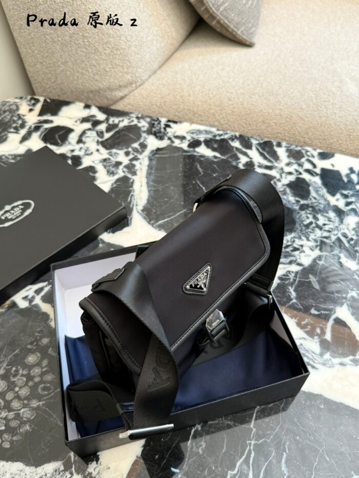 Prada 2022 Spring/Summer Collection Men'S Recycled Nylon Leather Crossbody Shoulder Bag - Image 4