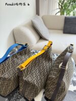Fendi Shopping Bag Ff Pattern Tote - Image 4
