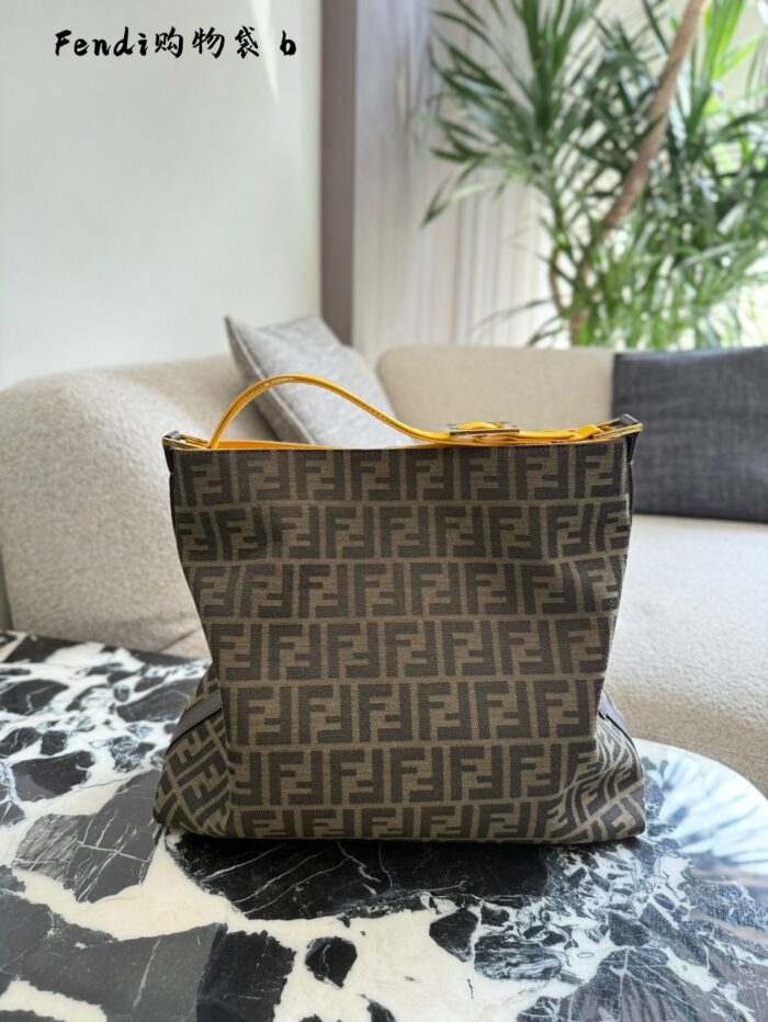 Fendi Shopping Bag Ff Pattern Tote - Image 6