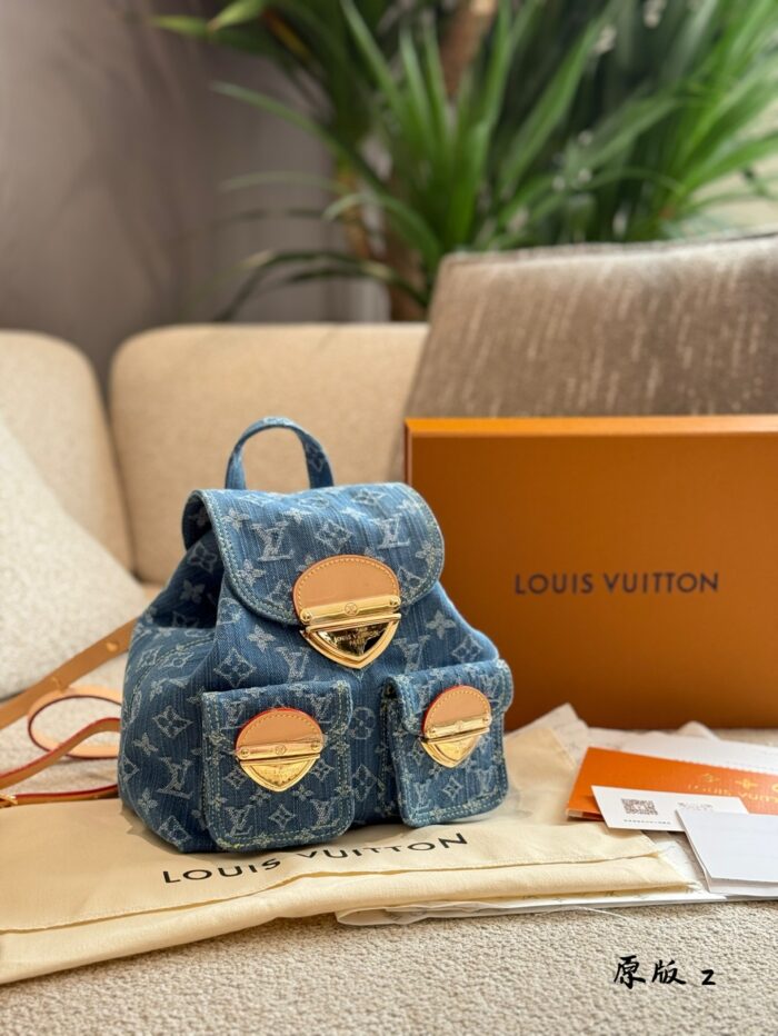 Louis Vuitton Monogram Denim Canvas Vintage Denim Backpack - Vintage Wash, Vvn Calfskin, Champagne-Coloured Hardware - Image 2