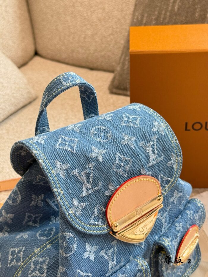 Louis Vuitton Monogram Denim Canvas Vintage Denim Backpack - Vintage Wash, Vvn Calfskin, Champagne-Coloured Hardware - Image 8
