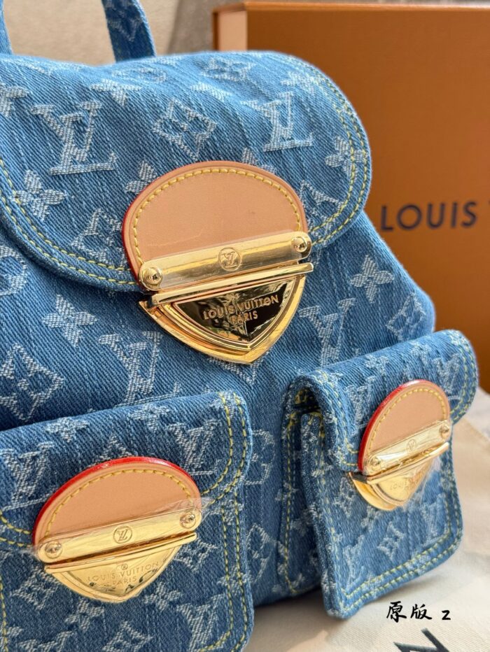 Louis Vuitton Monogram Denim Canvas Vintage Denim Backpack - Vintage Wash, Vvn Calfskin, Champagne-Coloured Hardware - Image 9