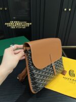 Goyard Coursier Messenger Bag Luxurious Texture, Generous Capacity, Robust Build Effortlessly Laid-Back Style - Image 5