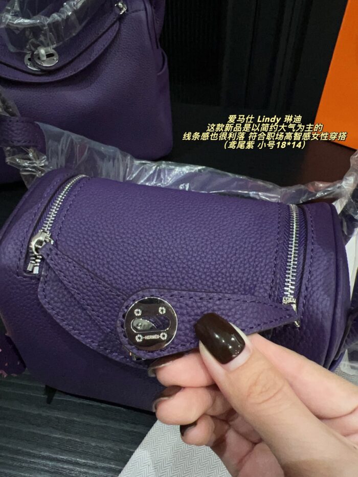 Hermès Lindy Iris Purple: Minimalist, Sophisticated, And Sleek Professional Handbag - Image 8