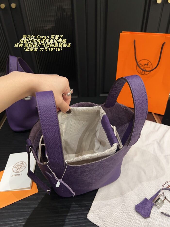 Hermes Cargo Tote Bag Iris Purple Classic And Sophisticated, Elevating Your Style - Image 6