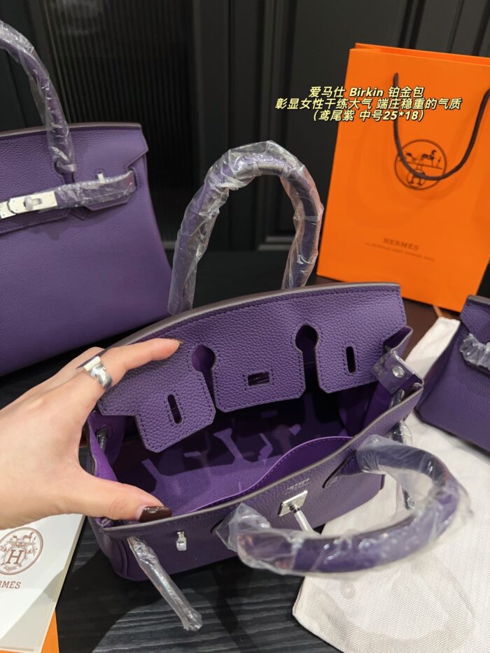 Hermès Birkin Platinum Bag Iris Purple Togo Silver Buckle Elegant And Sophisticated - Image 5