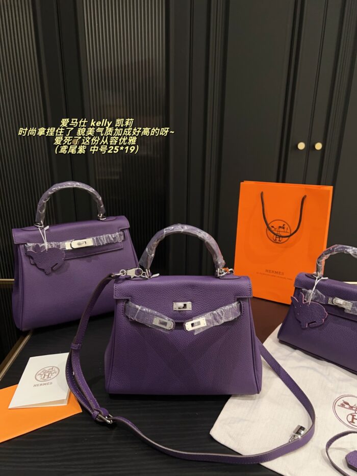 Hermès Kelly Togo Iris Purple Kelly Bag Elegant, Versatile, And Exudes Sophistication - Image 9
