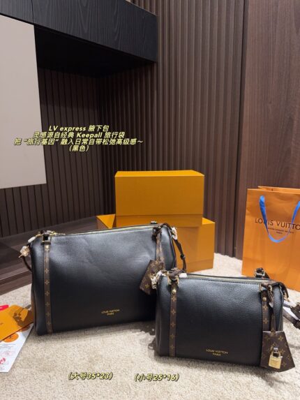 Louis Vuitton Lv Express Underarm Bag Triple-Strap Design Inspired By The Keepall Travel Bag Multi-Scenario Adaptability