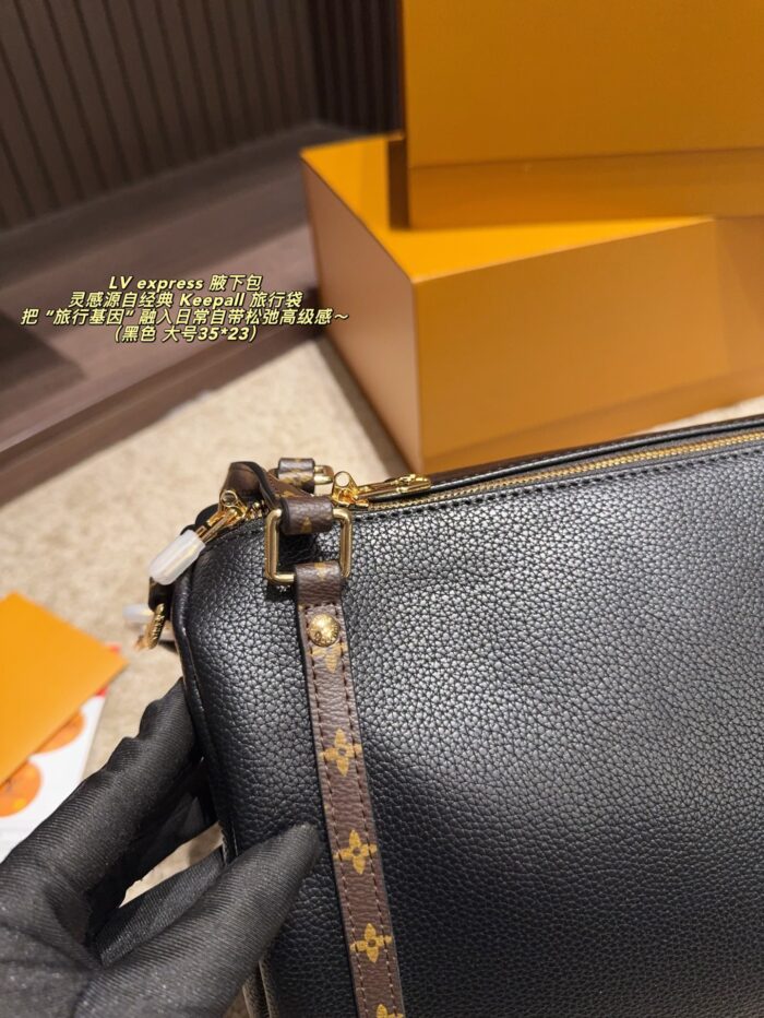 Louis Vuitton Lv Express Underarm Bag Triple-Strap Design Inspired By The Keepall Travel Bag Multi-Scenario Adaptability - Image 5