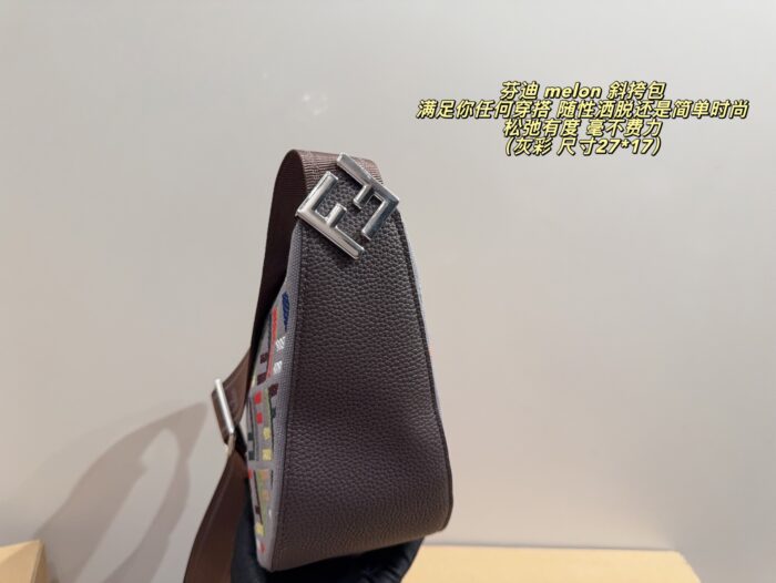 Fendi Melon Grey Crossbody Bag Effortlessly Chic With Relaxed Sophistication - Image 4