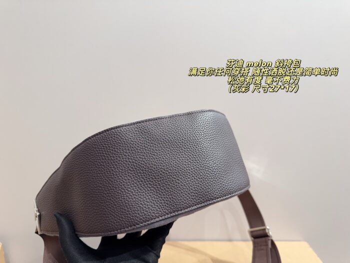 Fendi Melon Grey Crossbody Bag Effortlessly Chic With Relaxed Sophistication - Image 7
