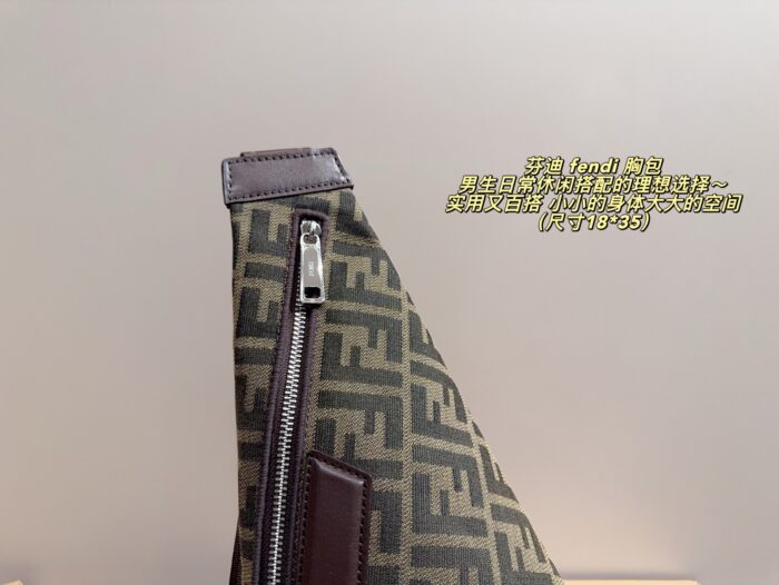 Fendi Men'S Casual Crossbody Bag Hardwearing, Versatile And Spacious - Image 5
