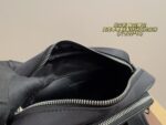 Burberry Crossbody Waist Bag Minimalist, Casual Comfortable And Energetic - Image 9