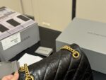 Balenciaga Crush Series New Calfskin Bag Soft And Plush, Sophisticated And High-End - Image 3