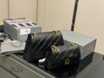Balenciaga Crush Series New Calfskin Bag Soft And Plush, Sophisticated And High-End - Image 10
