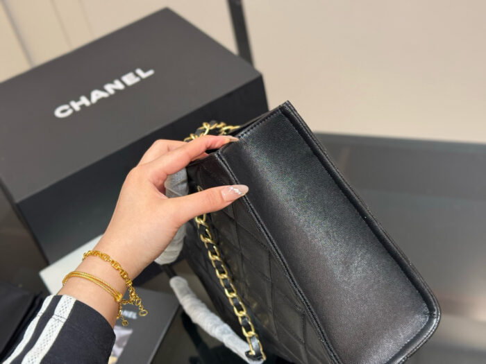 Chanel Tote Shopping Bag Buy One Get One Free Chick Yellow Quadri-Stitched Chain Strap Soft And Comfortable - Image 7