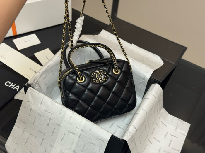 Chanel 25C Bowling Bag - Exquisite Detail Design - Image 5