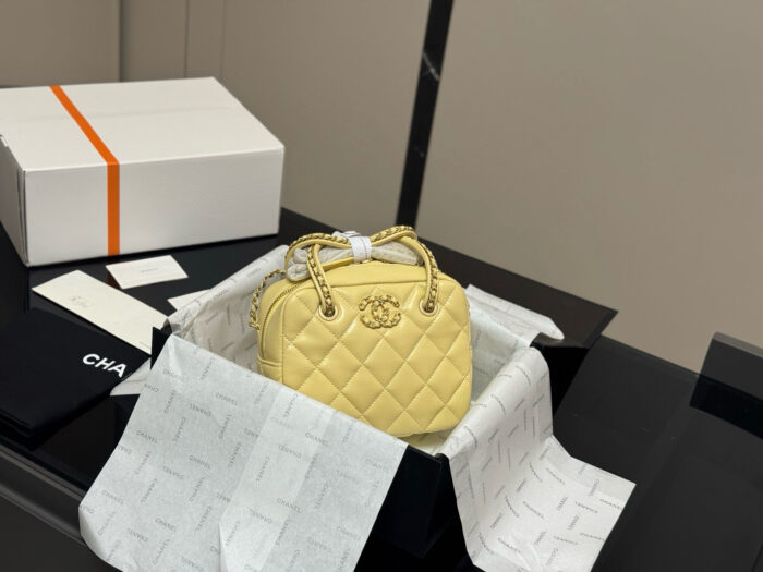 Chanel 25C Bowling Bag - Exquisite Detail Design - Image 14
