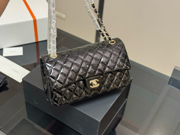 Chanel Cf Top-Grade Patent Leather Quilted Chain Bag. A Must-Have For All Seasons. - Image 2