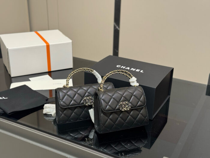 Chanel 23P Kelly Calfskin Diamond Quilted Chain Bag - Image 10