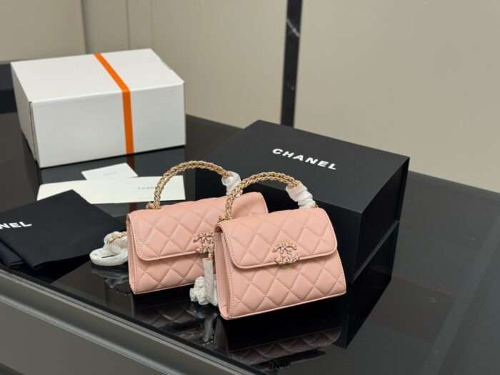 Chanel 23P Kelly Calfskin Diamond Quilted Chain Bag - Image 12