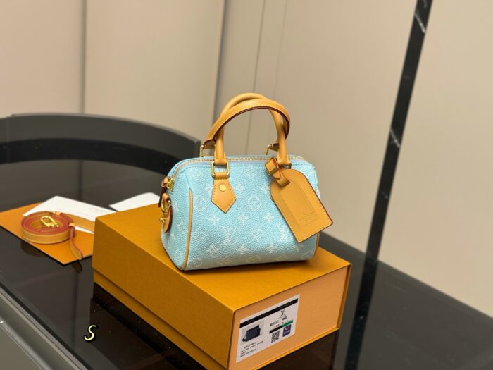 Louis Vuitton Speedy18 New Cushion Bag With Folding Box - Image 8