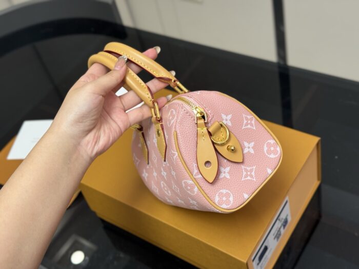Louis Vuitton Speedy18 New Cushion Bag With Folding Box - Image 6