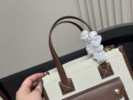 Burberry Freya Canvas Tote Bag Retro College Style Pink - Image 6