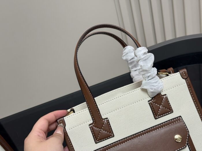 Burberry Freya Canvas Tote Bag Retro College Style Pink - Image 6
