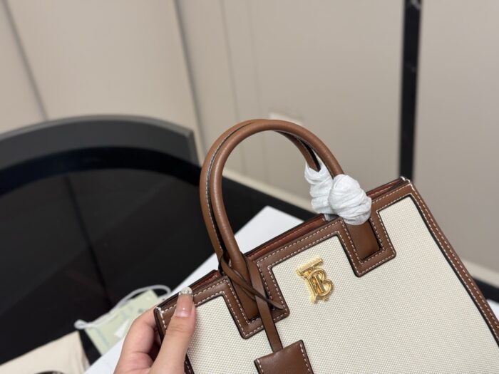 Burberry Frances Canvas And Leather Tote Bag Retro Charm - Image 3