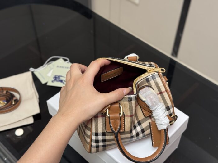 Burberry Check Pillow Bag | Multiple Colour Options | Handheld Crossbody Bag - Image 4