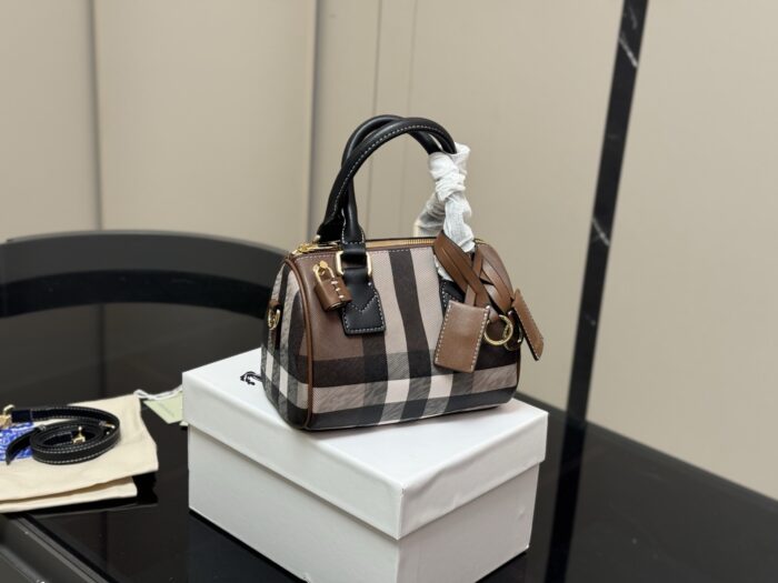 Burberry Check Pillow Bag | Multiple Colour Options | Handheld Crossbody Bag - Image 12
