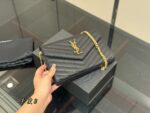 Yves Saint Laurent Woc Envelope Bag Cowhide Leather Can Be Worn Crossbody Or Underarm - Image 5