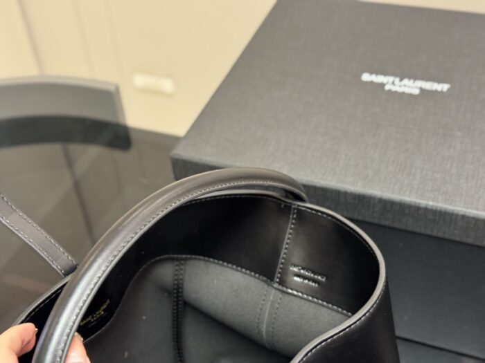 Yves Saint Laurent Le37 Calfskin Bucket Bag - Handheld, Shoulder, Multiple Carry Options - Image 5