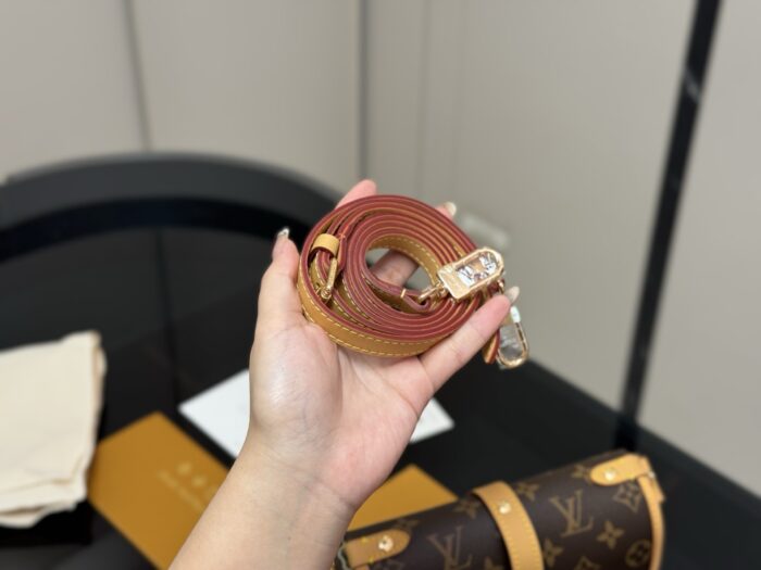 Louis Vuitton Saumur Bb Twin Star Messenger Bag With Long Shoulder Strap And Foldable Box - Image 5