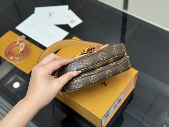 Louis Vuitton Saumur Bb Twin Star Messenger Bag With Long Shoulder Strap And Foldable Box - Image 8