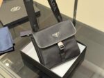 Prada Hobo Vintage Crossbody Bag Stylish And Versatile Men'S Style - Image 2