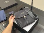 Prada Hobo Vintage Crossbody Bag Stylish And Versatile Men'S Style - Image 5