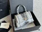 Chanel 23P Coco Handle Snake-Patterned Handbag Wear-Resistant