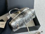 Chanel 23P Coco Handle Snake-Patterned Handbag Wear-Resistant - Image 8