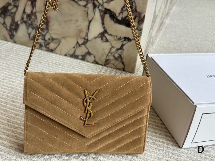 Yves Saint Laurent Woc Envelope Bag Satin Leather Crossbody/Underarm Bag - Image 6