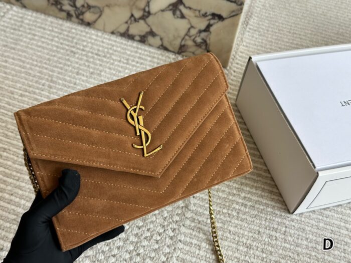 Yves Saint Laurent Woc Envelope Bag Satin Leather Crossbody/Underarm Bag - Image 11