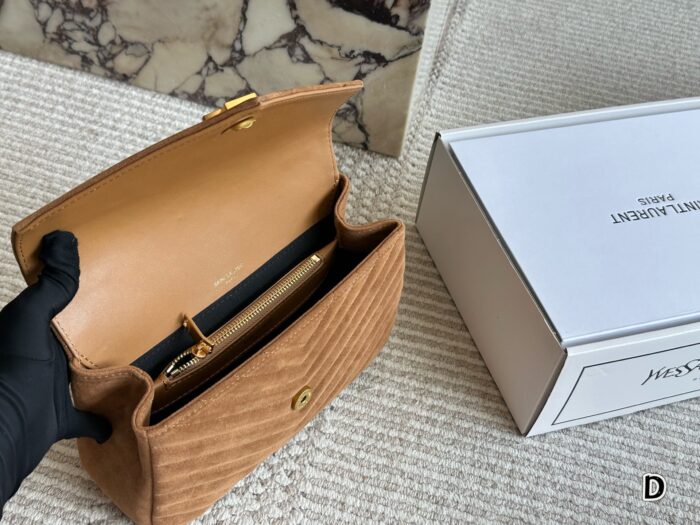 Yves Saint Laurent Messenger Bag  Original Rugged Gold-Plated Chain Monogram Logo Spacious Chain Bag - Image 9