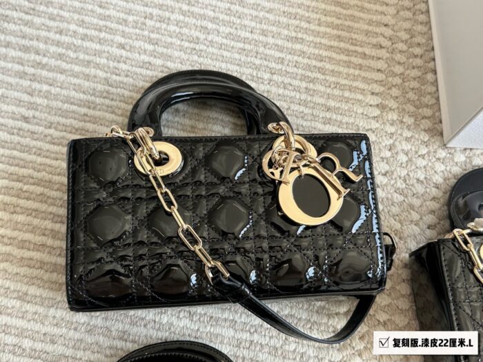 Dior D-Joy Patent Leather Diamond Quilted Handbag - Multiple Carry Options - New Arrival - Image 3