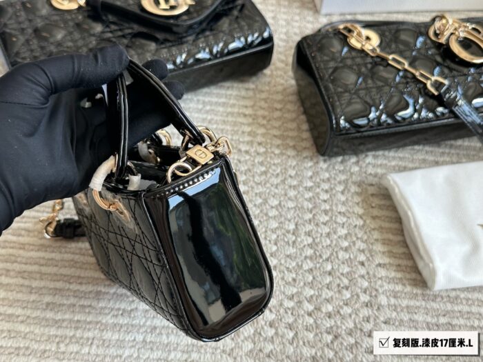 Dior D-Joy Patent Leather Diamond Quilted Handbag - Multiple Carry Options - New Arrival - Image 7