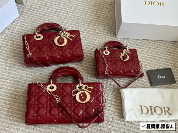 Dior D-Joy Patent Leather Diamond Quilted Handbag - Multiple Carry Options - New Arrival - Image 12