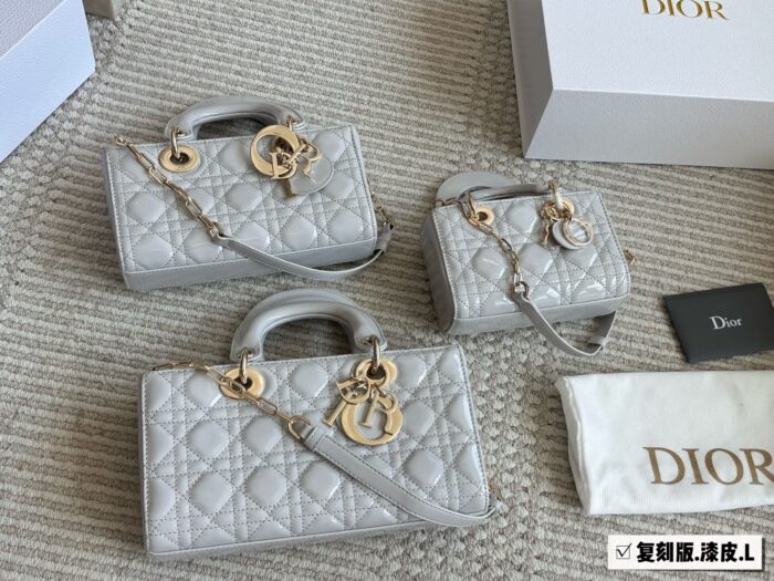 Dior D-Joy Patent Leather Diamond Quilted Handbag - Multiple Carry Options - New Arrival - Image 13
