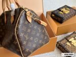 Louis Vuitton Speedy30 2024 New Replica Pillow Bag Original Hardware New Shoulder Strap - Image 4