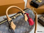 Louis Vuitton Speedy30 2024 New Replica Pillow Bag Original Hardware New Shoulder Strap - Image 8